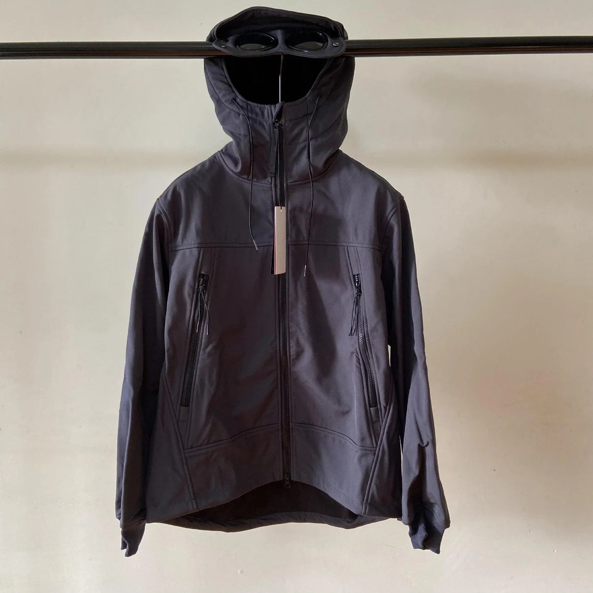 Unisex Kapuzenjacke Softshell mit Brillen-Kapuze Schwarz