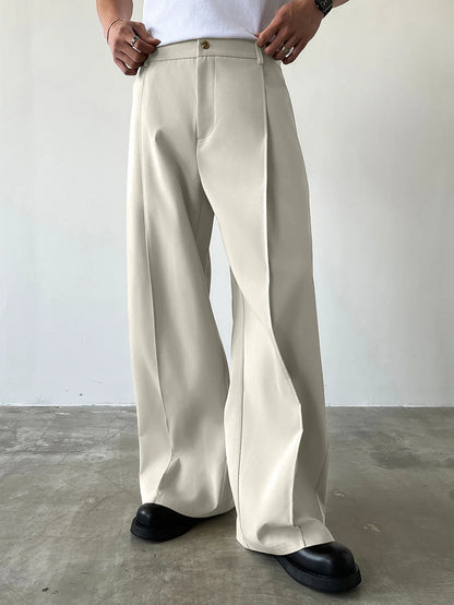 Weite Herrenhose mit hohem Bund und Bundfalten, verschiedene Farben