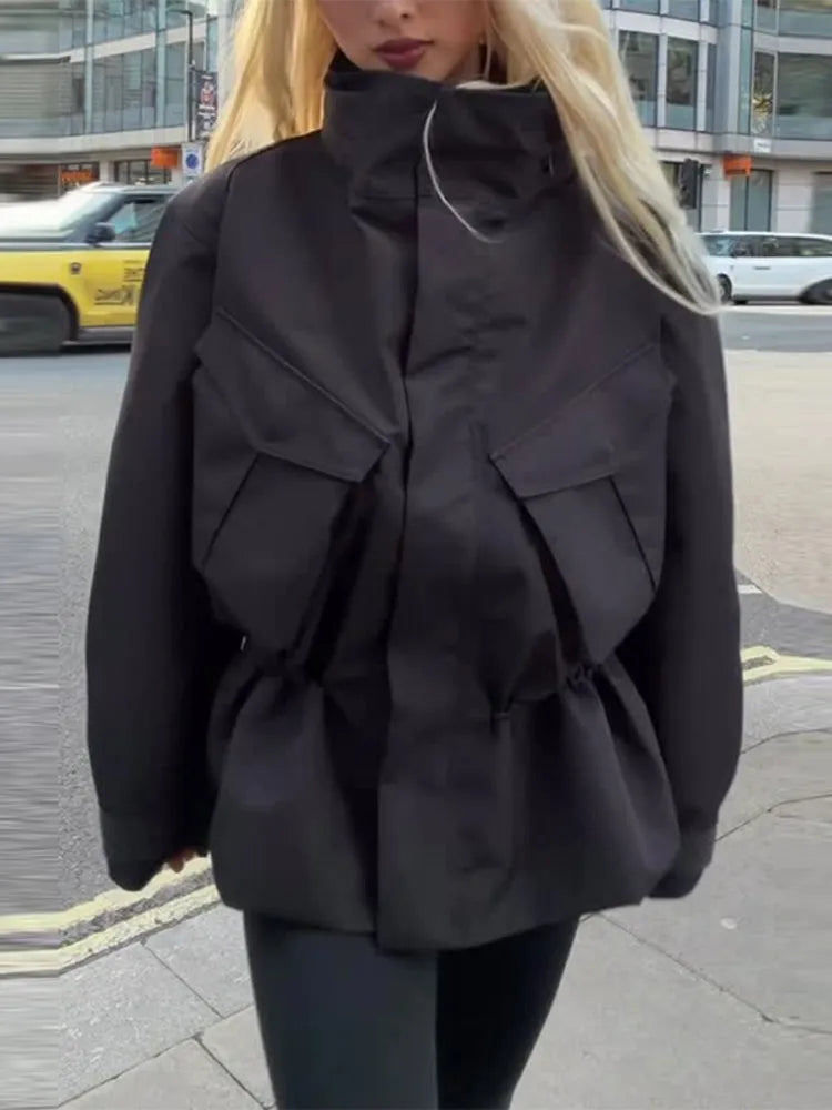 Damen Stehkragen Jacke mit Kordelzug in Schwarz Oversize-Passform