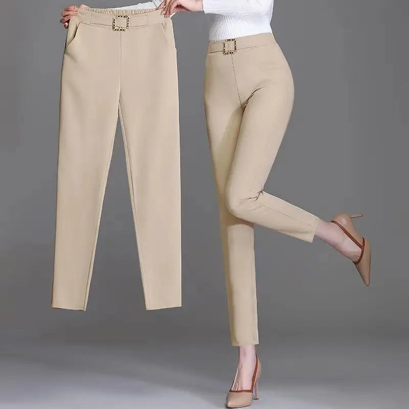 Damen Stoffhose Weiß mit Zierschnalle Hochwasser Slim Fit