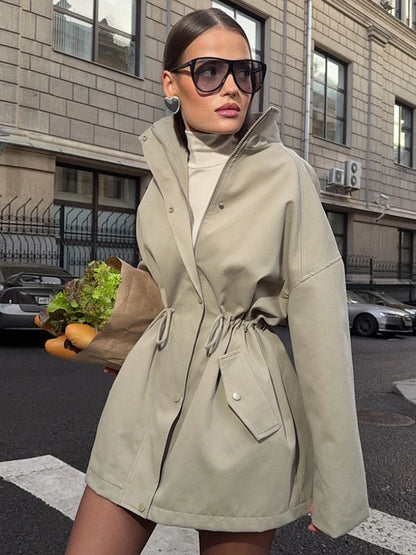 Damen Jacke mit Stehkragen, Tunnelzug an der Taille & Pattentaschen