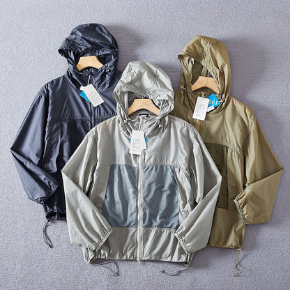 Leichte Kapuzenjacke Unisex mit Reißverschluss und Netzeinsätzen, Windbreaker