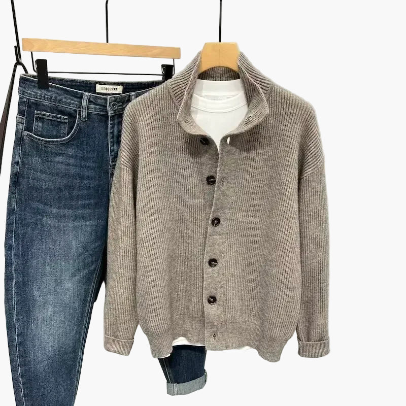 Herren Strickjacke mit Stehkragen – Lässiger Cardigan für Alltag und Freizeit