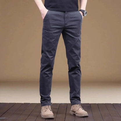 Herren Chino Hose Slim Fit mit Gesäßtaschen in Schwarz, Grau oder Khaki