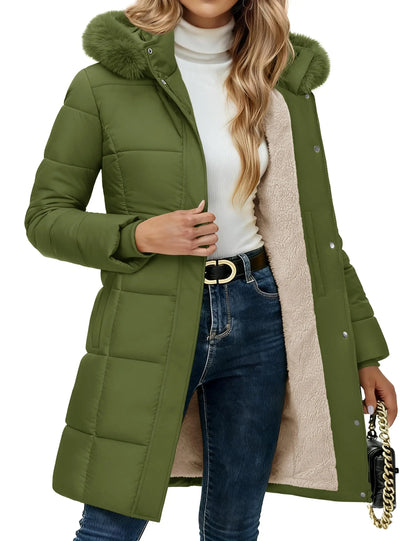 Damen Winterparka gesteppt mit Kunstfellkapuze und Teddyfutter