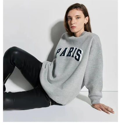 Damen Oversize Sweatshirt Rundhals Grau mit „PARIS“-Schriftzug