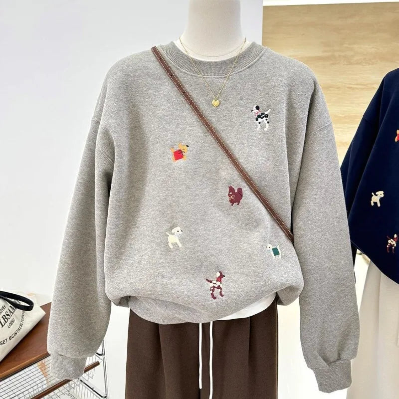 Unisex Sweatshirt Rundhals mit Hunde-Stickereien