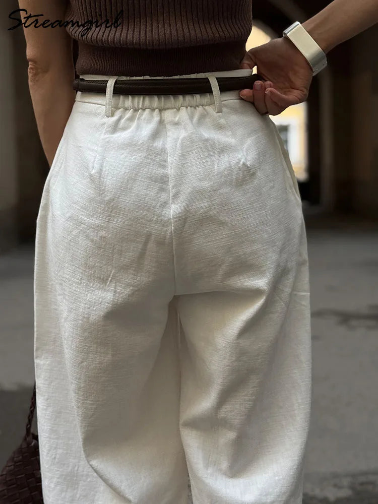 Weite Damenhose mit hohem Bund und weitem Bein