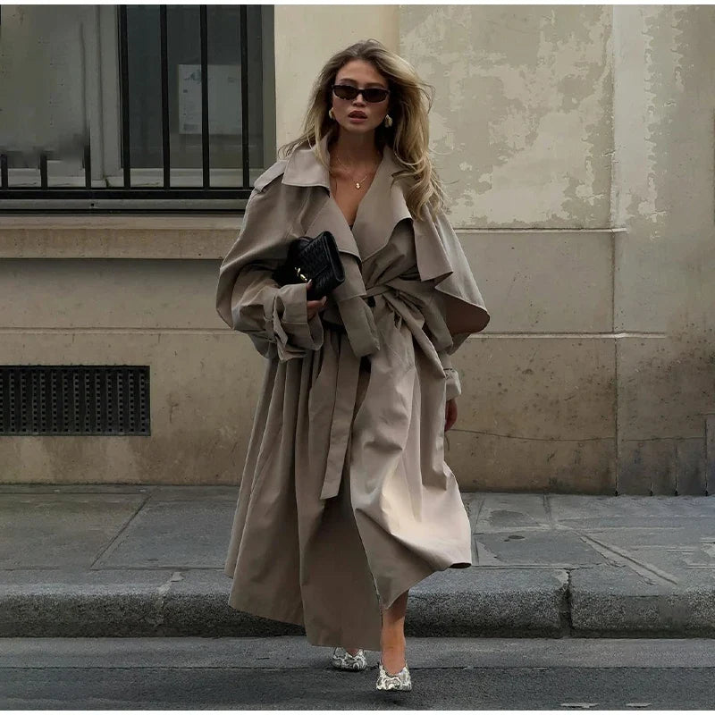 Damen Kurz Trenchcoat mit Bindegürtel und breitem Kragen