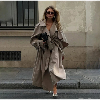 Damen Kurz Trenchcoat mit Bindegürtel und breitem Kragen