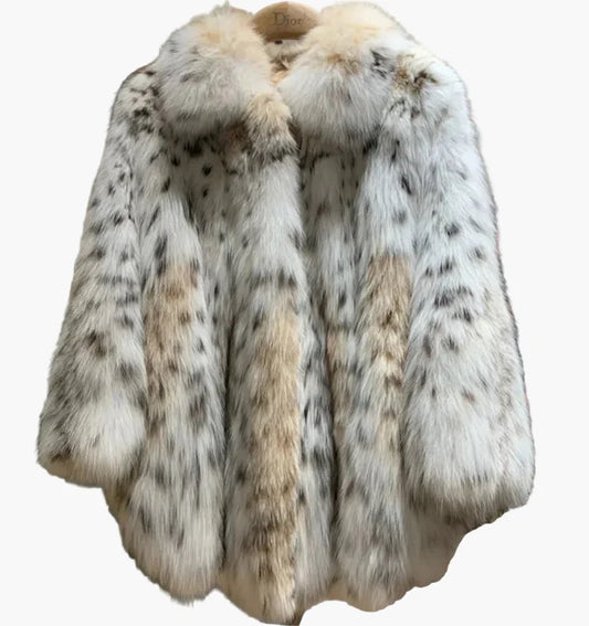 Damen Luxus Winter Pelzmantel – Eleganter Mode-Klassiker für stilvolle Anlässe
