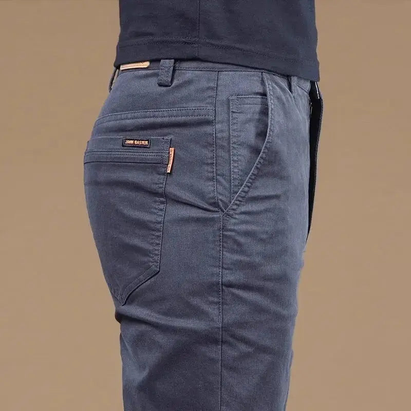 Herren Chino Hose Slim Fit mit Gesäßtaschen in Schwarz, Grau oder Khaki
