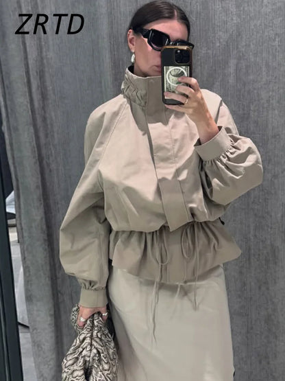 Damen Jacke mit Ballonärmeln, Tunnelzug und Stehkragen, Beige