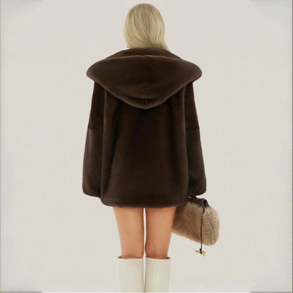 Kurzer Damen Mantel mit Kapuze und Gürtel, Braun
