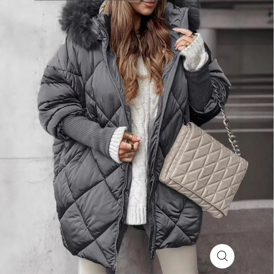 Steppjacke Damen mit Kapuze und Kunstfellbesatz Winter Warme Jacke