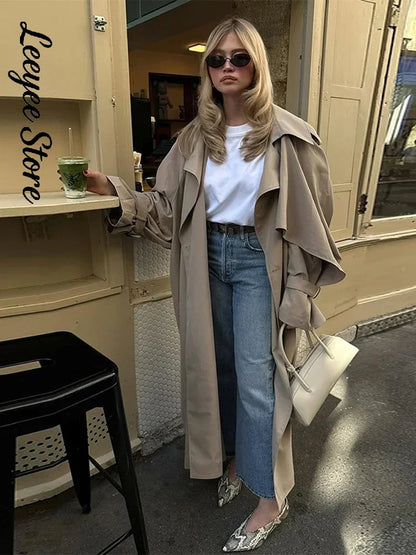Damen Kurz Trenchcoat mit Bindegürtel und breitem Kragen