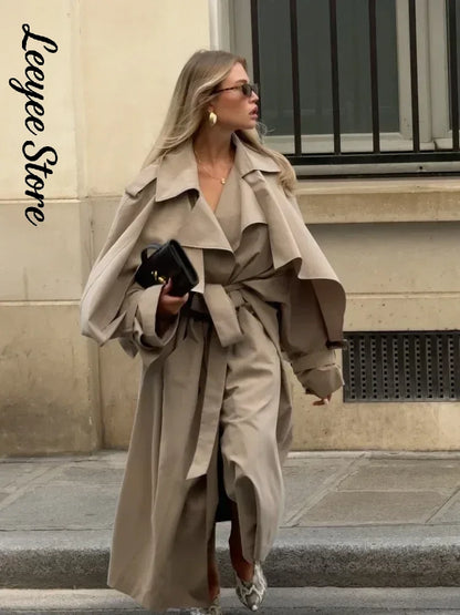 Damen Kurz Trenchcoat mit Bindegürtel und breitem Kragen