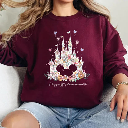 Damen Sweatshirt mit Blumen Schloss Motiv und "Happiest Place on Earth" Aufdruck