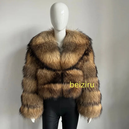Kurze Damen Pelzjacke mit voluminösem Kragen