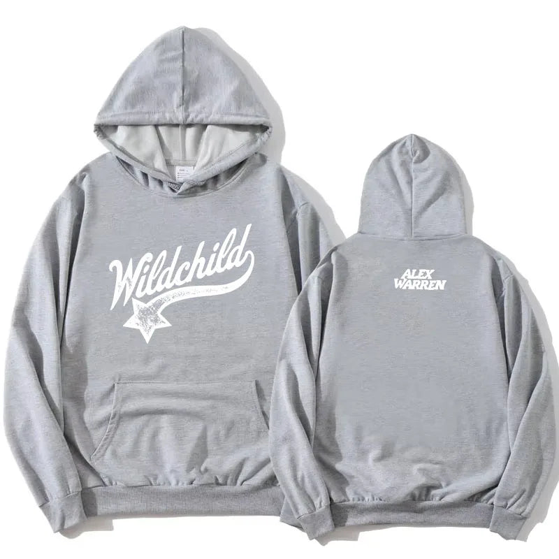 Hoodie mit Kordelzug und Kängurutasche – “Wildchild” Print vorne