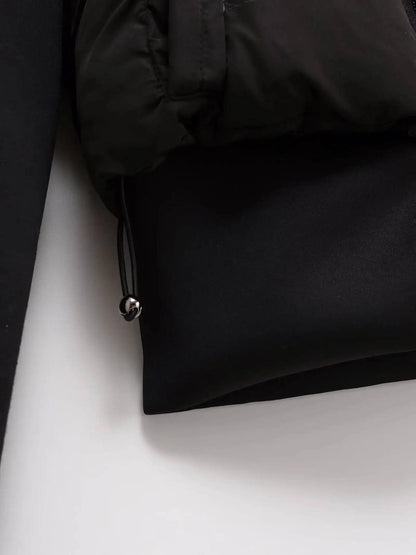 Kurze Steppjacke mit Kapuze für Damen