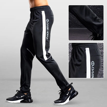 Herren Sport Trainingshose Schwarz mit Farbstreifen Jogginghose Elastischer Bund Reißverschlusstaschen
