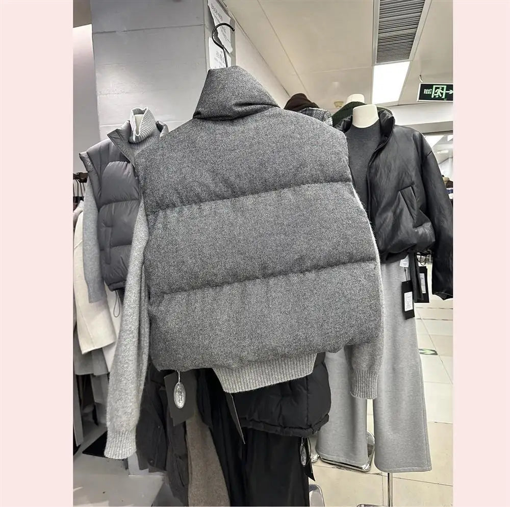 Gepolsterte Damen Weste mit Stehkragen - Grau