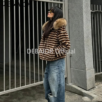 Gestreifte Teddy-Jacke mit Kapuze und Kunstfellbesatz