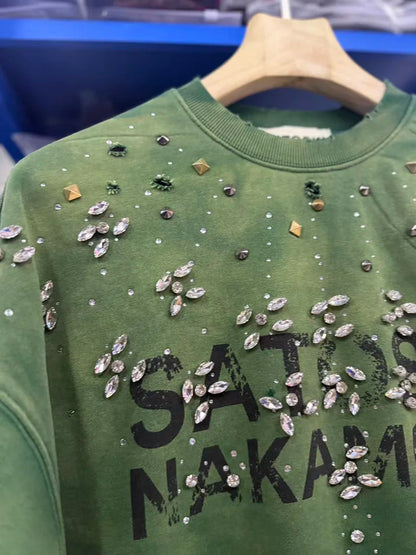 Unisex Sweatshirt mit Farbverlauf und Strasssteinen