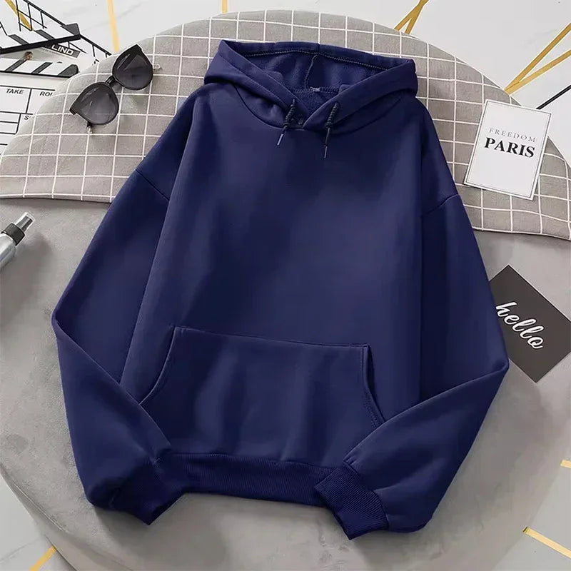 Unisex Basic Hoodie mit Kapuze und Kängurutasche – bequemer Kapuzenpullover