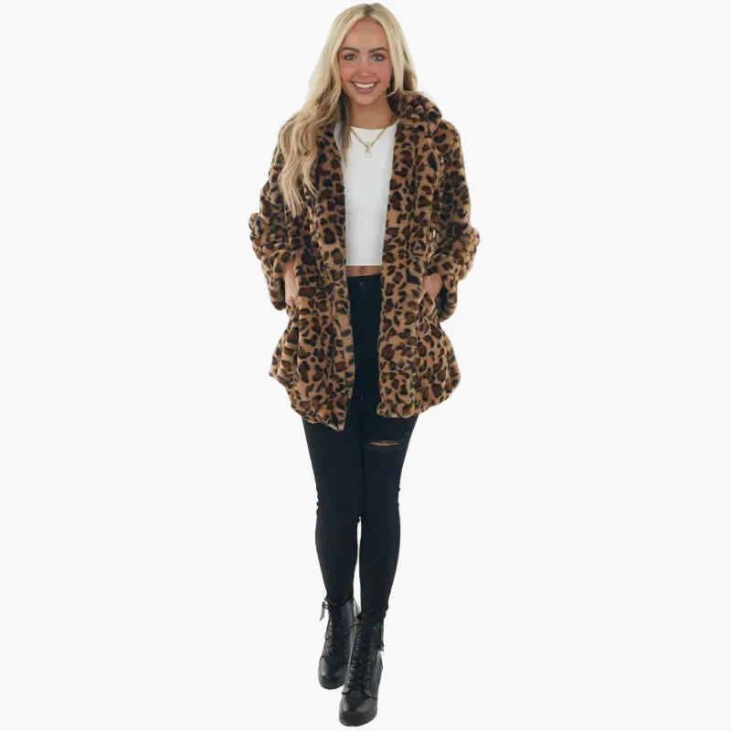 Damen Kunstfell Mantel im Leopardenmuster – Modischer Winter Style für Alltag und Ausgehen