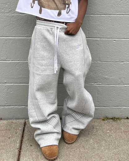 Weite Sweatpants Hose Damen Grau mit Seitenstreifen Kordelzug
