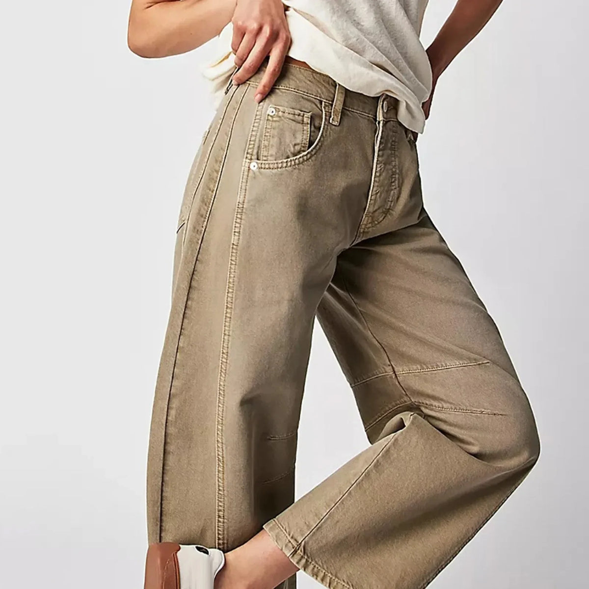 Damen Weite Hose Lockerer Schnitt Jeans Stil Hochbund mit Kniedetails
