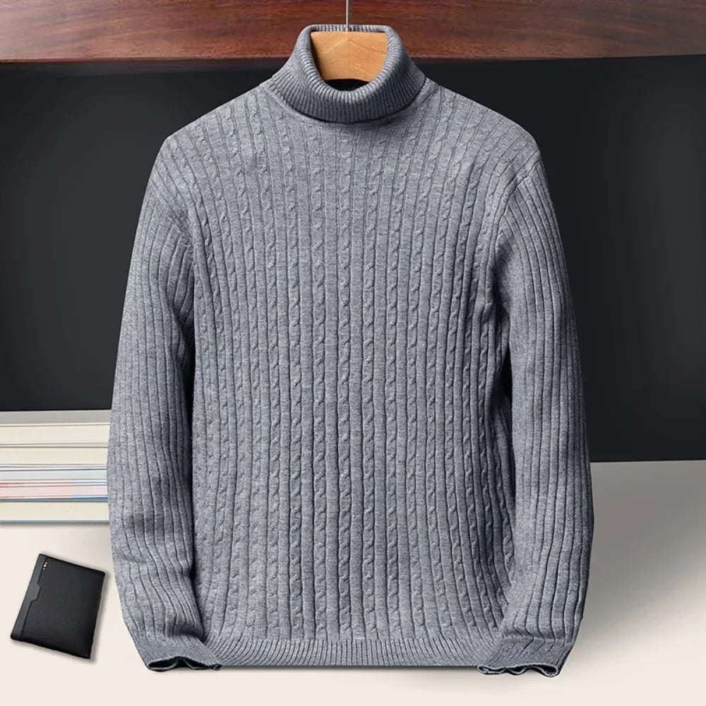 Rollkragenpullover für Herren mit Zopfmuster