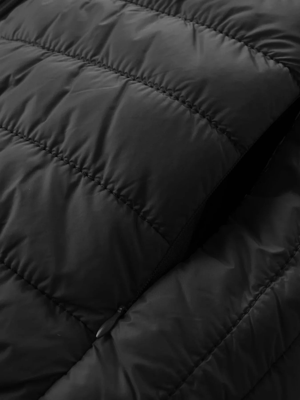 Leichte Steppjacke mit Kapuze für Damen, verschiedene Farben