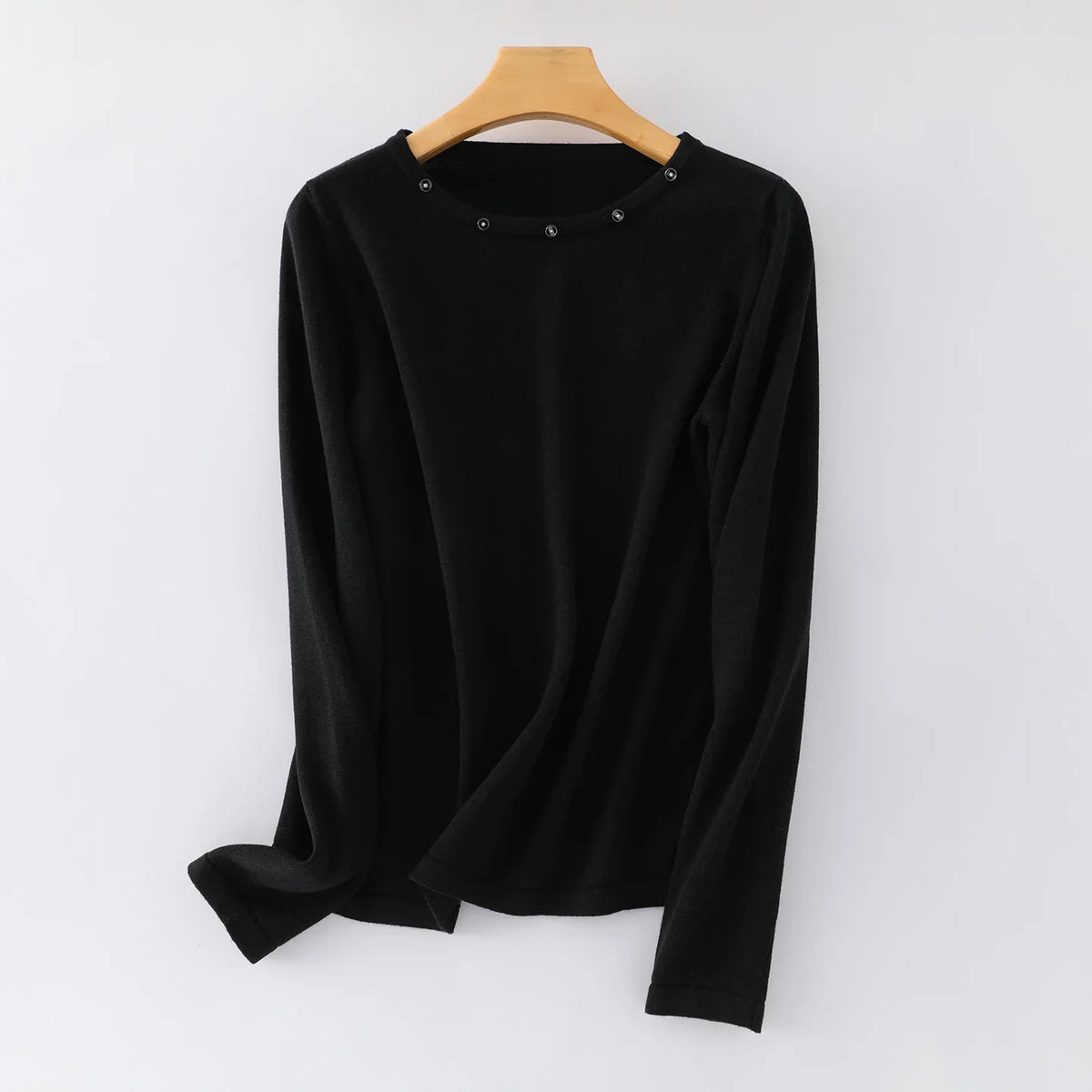 Damen Langarmshirt mit Rundhalsausschnitt & Zierknöpfen, Weicher Stoff, Mehrfarbig