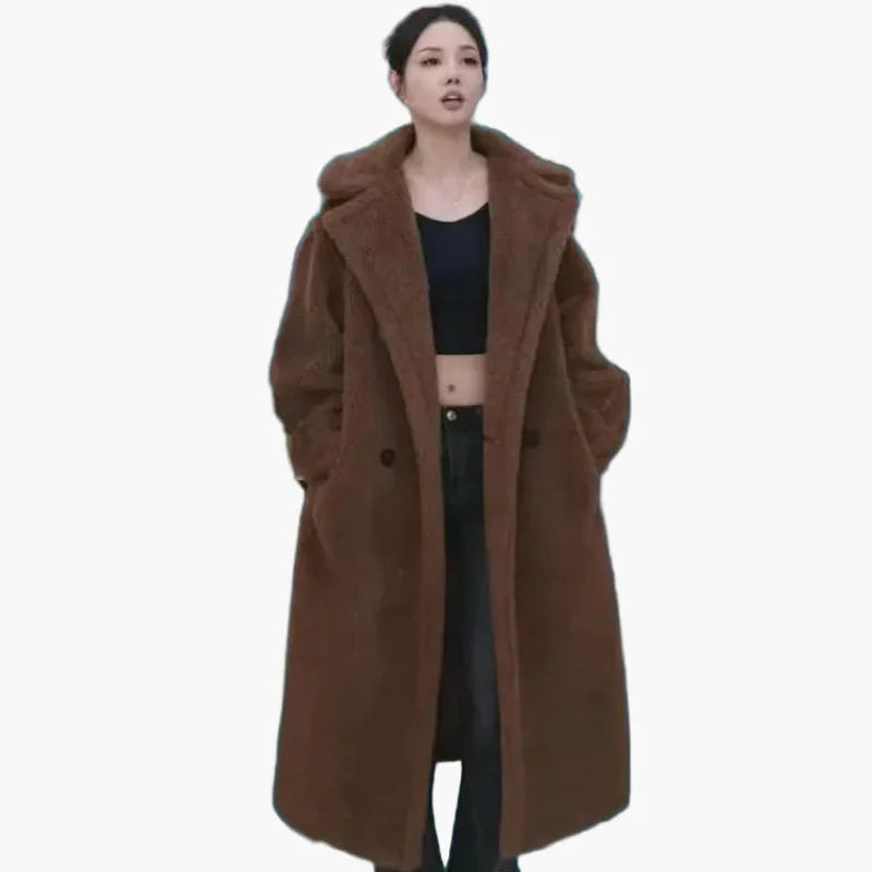 Damen Langer Plüsch Kunstfell Mantel – Modischer Wintermantel für stilvolle Outfits