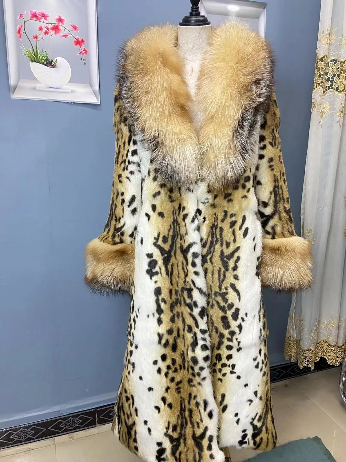 Damen Fell-Look Mantel Türkis mit breitem Kragen und Gürtel