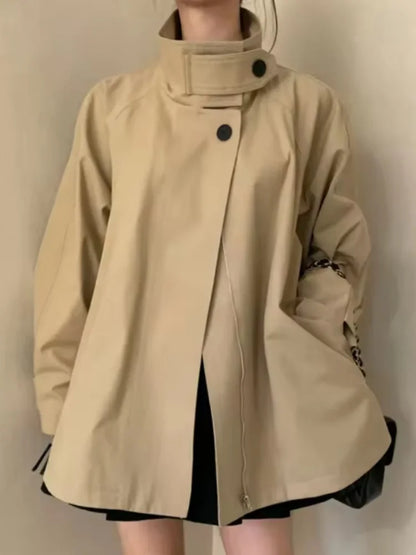 Damen Jacke im Oversize-Stil mit Kapuze und Stehkragen