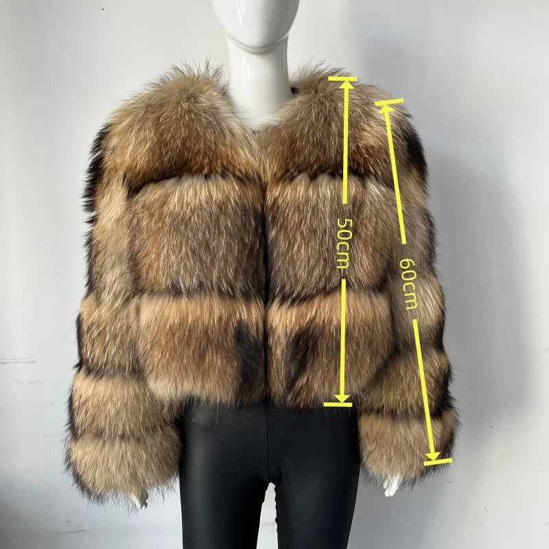 Kurze Damen Pelzjacke mit voluminösem Kragen