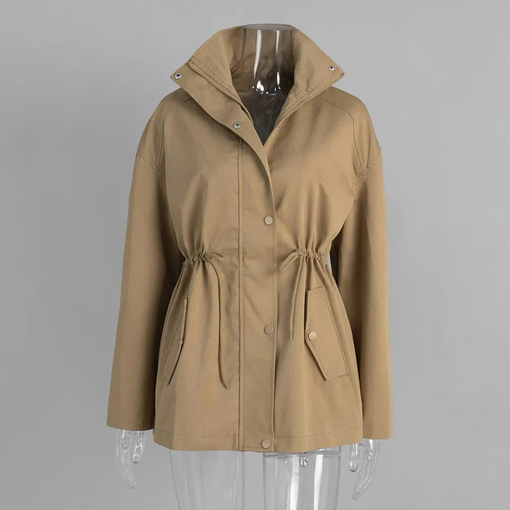 Damen Jacke mit Stehkragen, Tunnelzug an der Taille & Pattentaschen