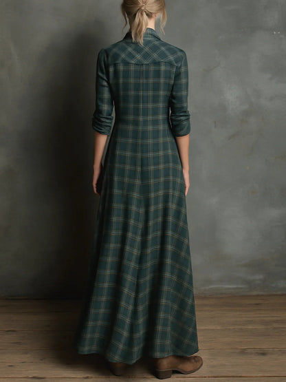 Grünes Maxikleid Kariert mit Knopfleiste & Kragen