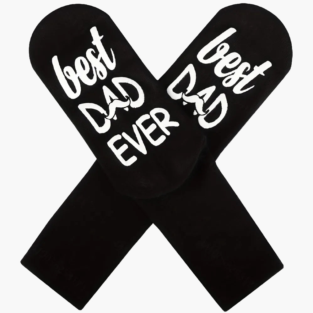 Herren Vatertags-Socken – Lustige Crew-Socken mit Best Dad Ever Spruch – Geschenkidee für Väter