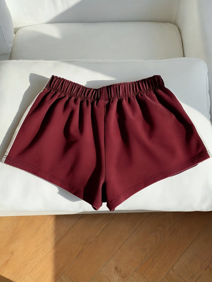 Damen Sport Shorts mit Streifen – Lässige Fitness & Freizeitshorts