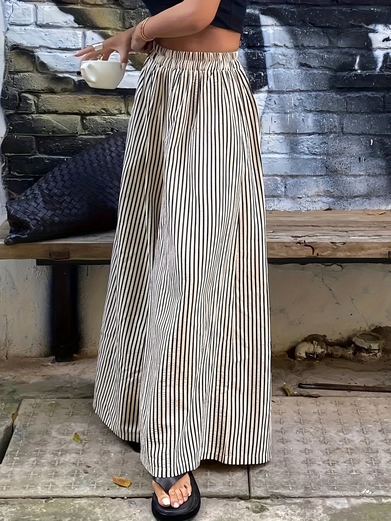Damen Weite Streifenhose im eleganten Streetstyle für Freizeit und Alltag