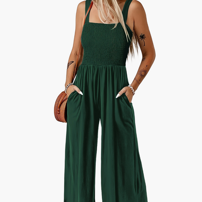 Damen Jumpsuit Elegant mit weitem Bein und Smok-Top – Perfekt für Sommer und Freizeit