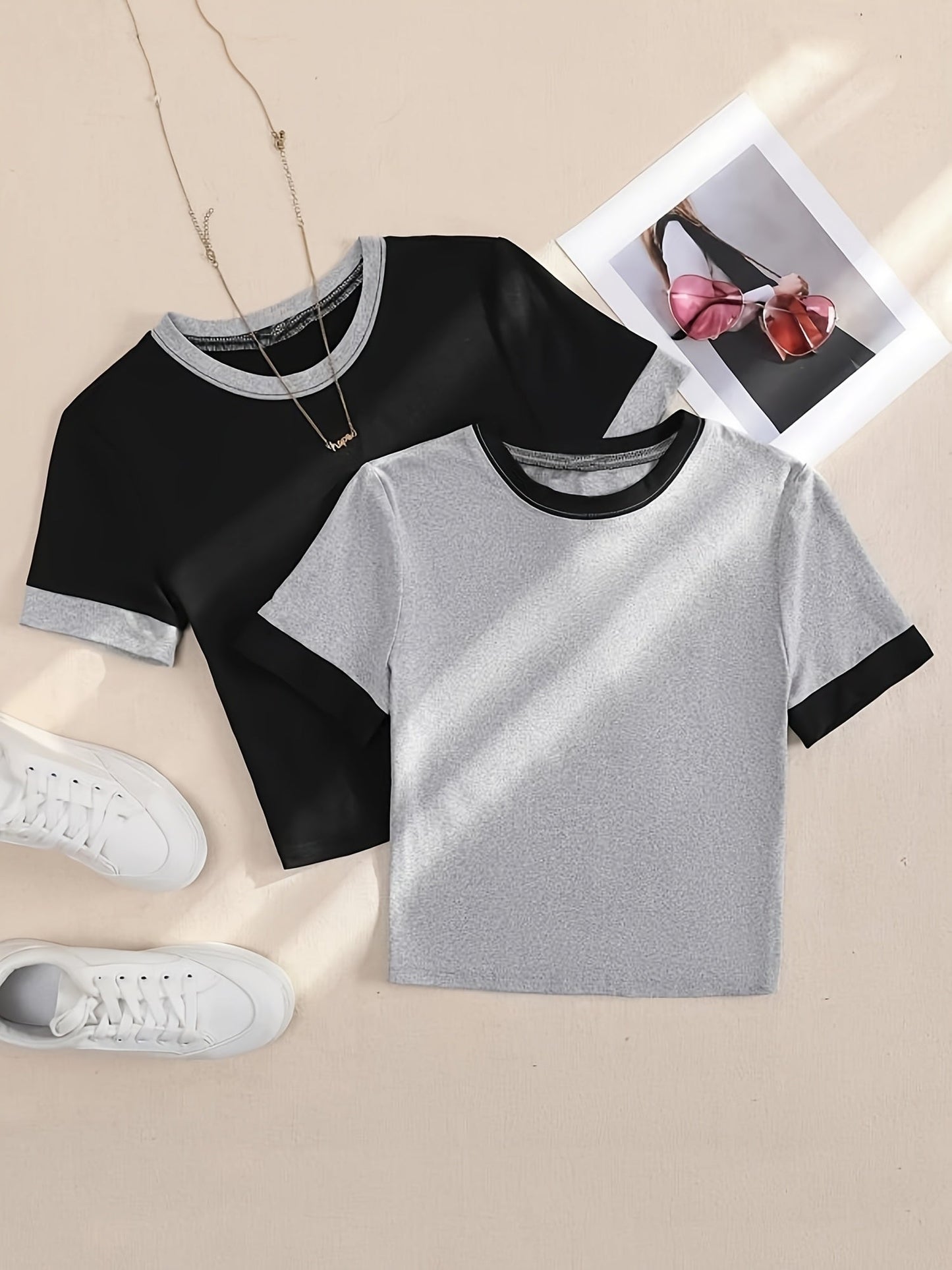 Unisex Kontrast-T-Shirt im modernen Casual-Stil – Perfekt für Alltag & Freizeit