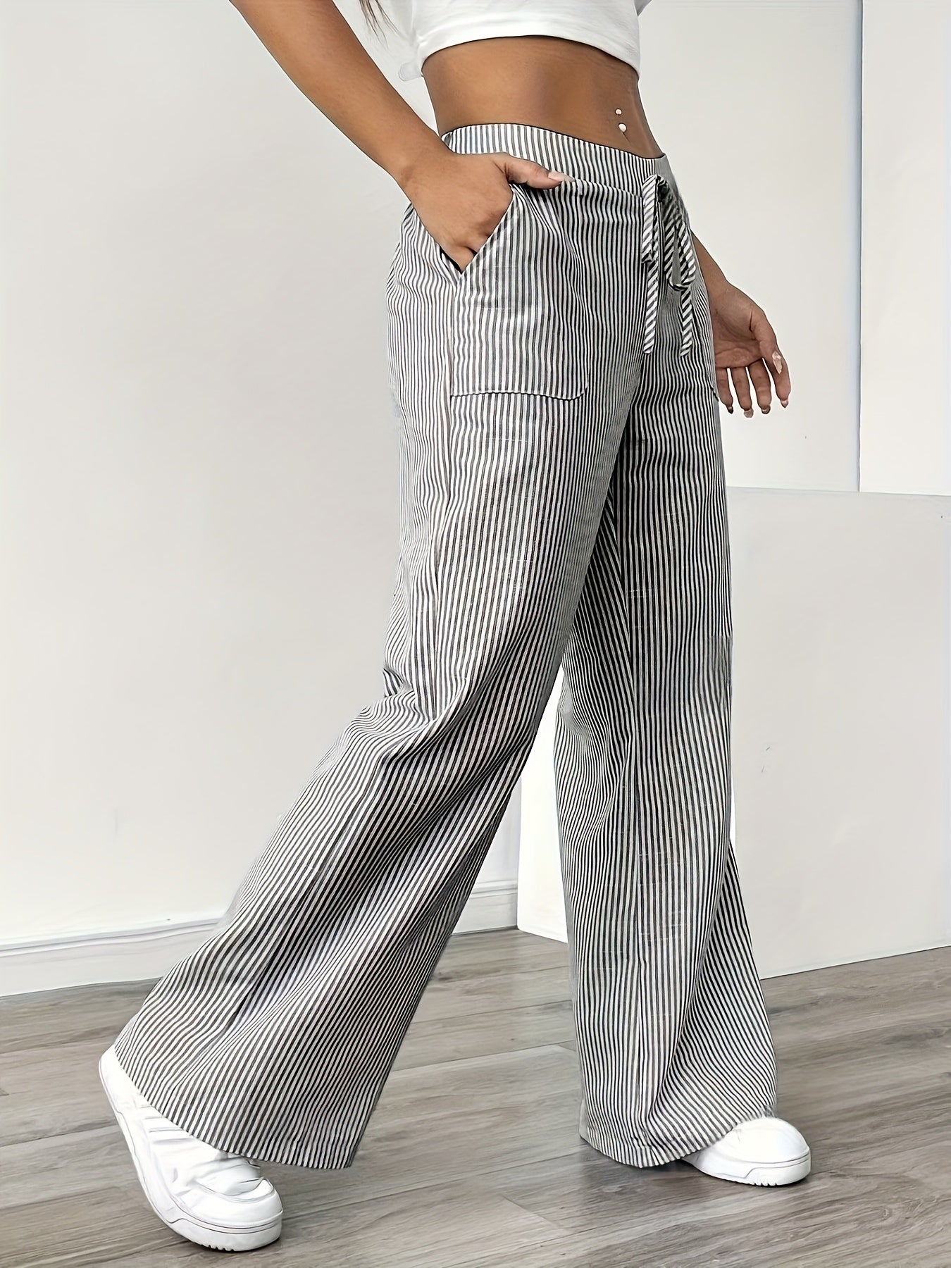 Damen Weite Casual Streifenhose mit Kordelzug – Komfortable Freizeithose für Alltag und Wochenende