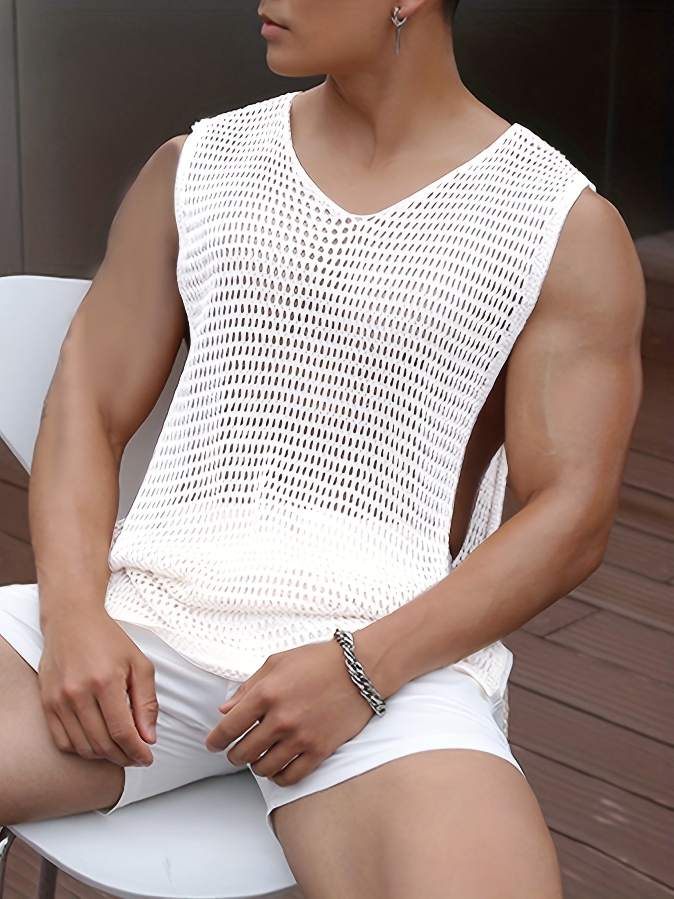 Herren Mesh-Top mit offenen Seiten – Moderner Streetstyle Look für Festivals und Partys