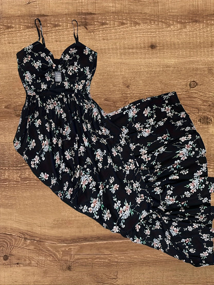 Damen Maxikleid Vintage-Stil mit Punkten und Volants – Eleganter Sommer-Look